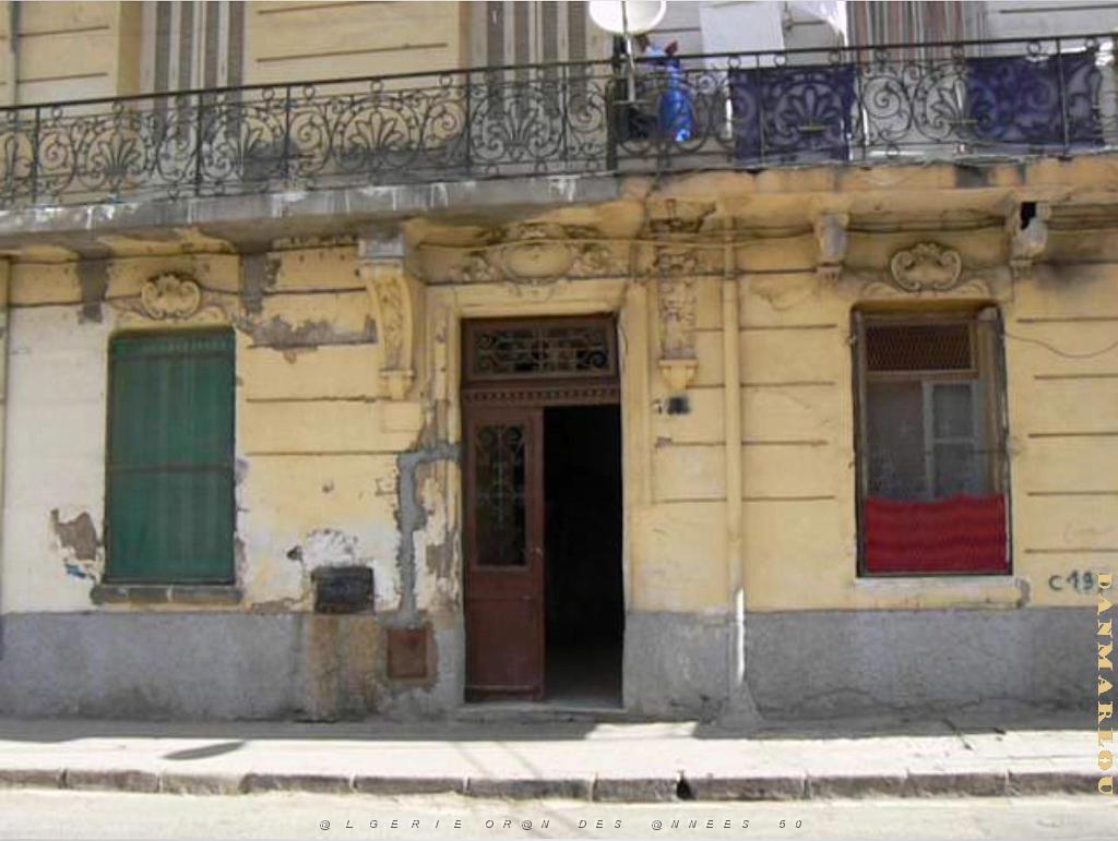 rue Rabelais 39.JPG